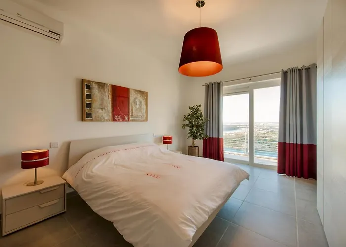 The Ultimate Luxury, With Pool By Buena Vista