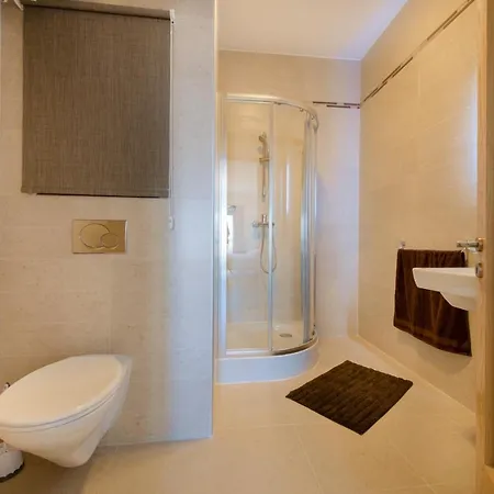 Apartment The Ultimate Luxury, With Pool *