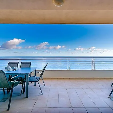 Apartment The Ultimate Luxury, With Pool By Buena Vista *