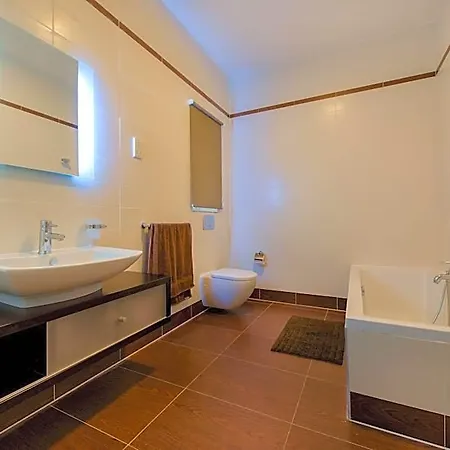 The Ultimate Luxury, With Pool By Buena Vista * Sliema