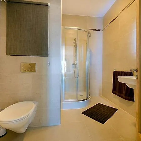 The Ultimate Luxury, With Pool By Buena Vista